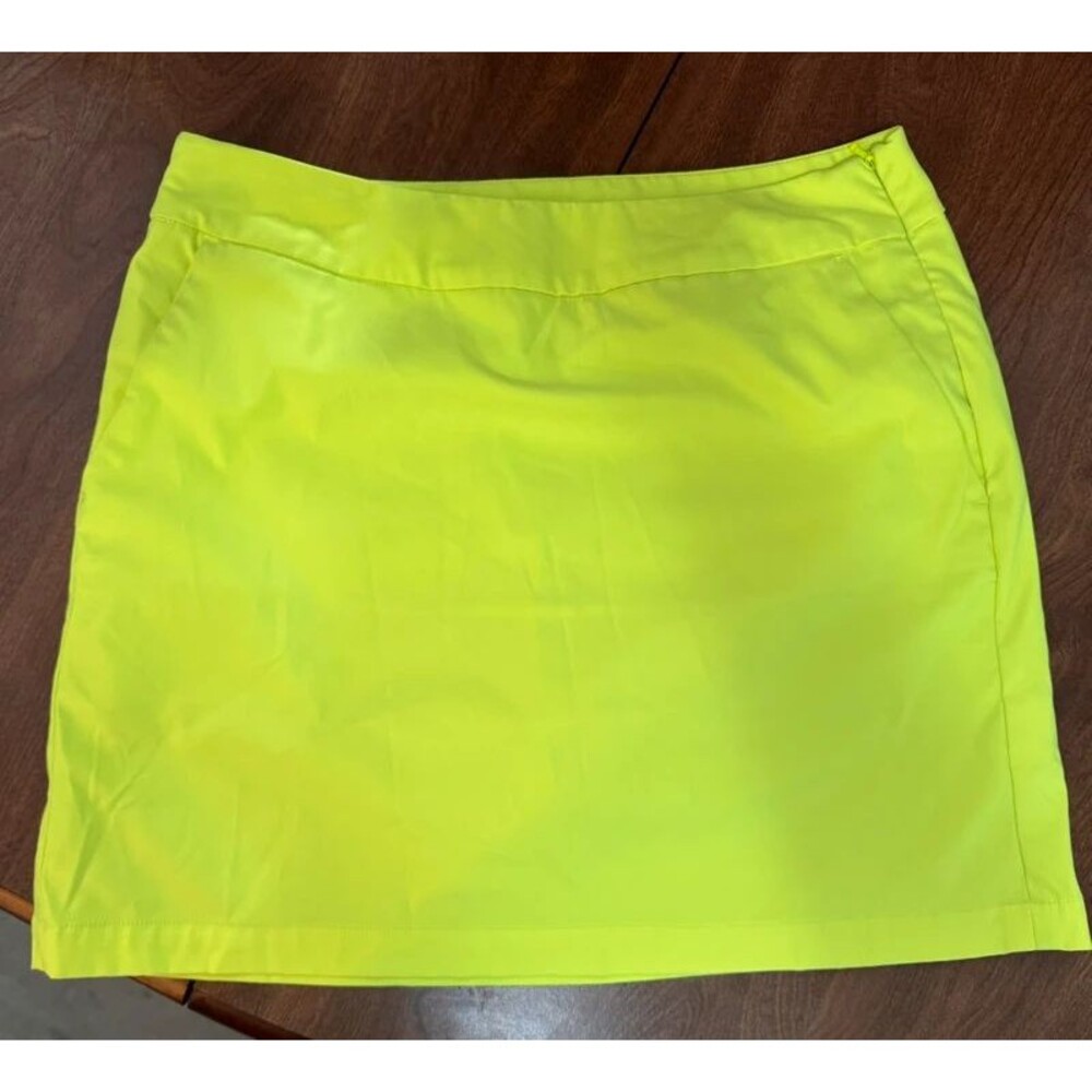 Golf skort dri-fit